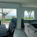 Au Calme Avec Vue Colayrac-Saint-Cirq